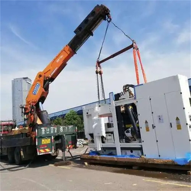 红安附近小吊车联系方式|8-16吨|本地及时服务